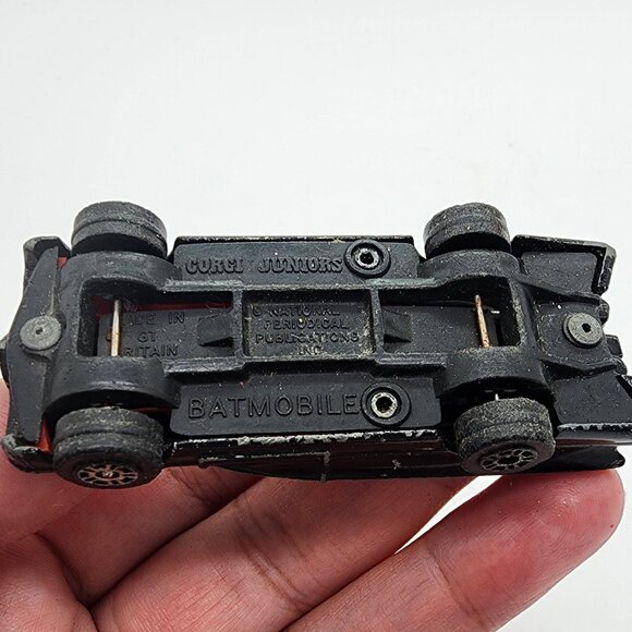 Vintage Corgi Juniors 1976 Batmobile Car Batman Die Cast Toy Car DC Comics - Picture 8 of 8